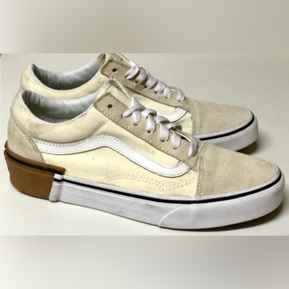 Men’s 6 Women’s 7.5 VANS OLD SKOOL Cream Suede Canvas Skateboarding Sneakers